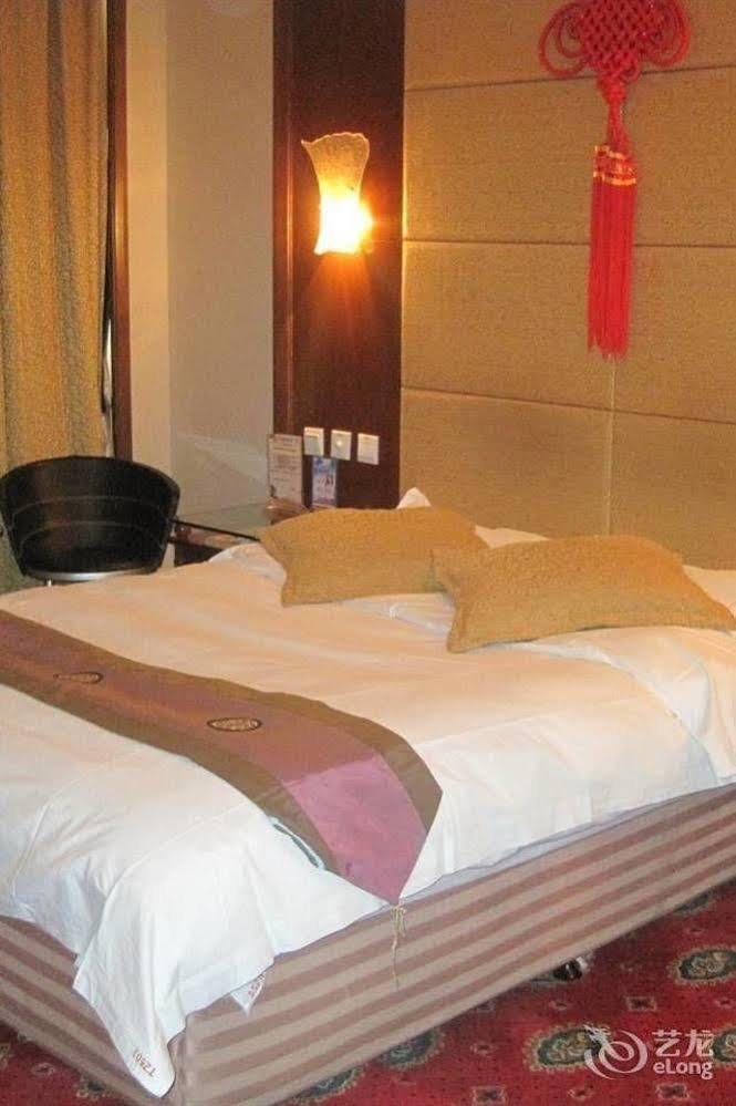Tianzhi Hotel Harbin Exterior foto